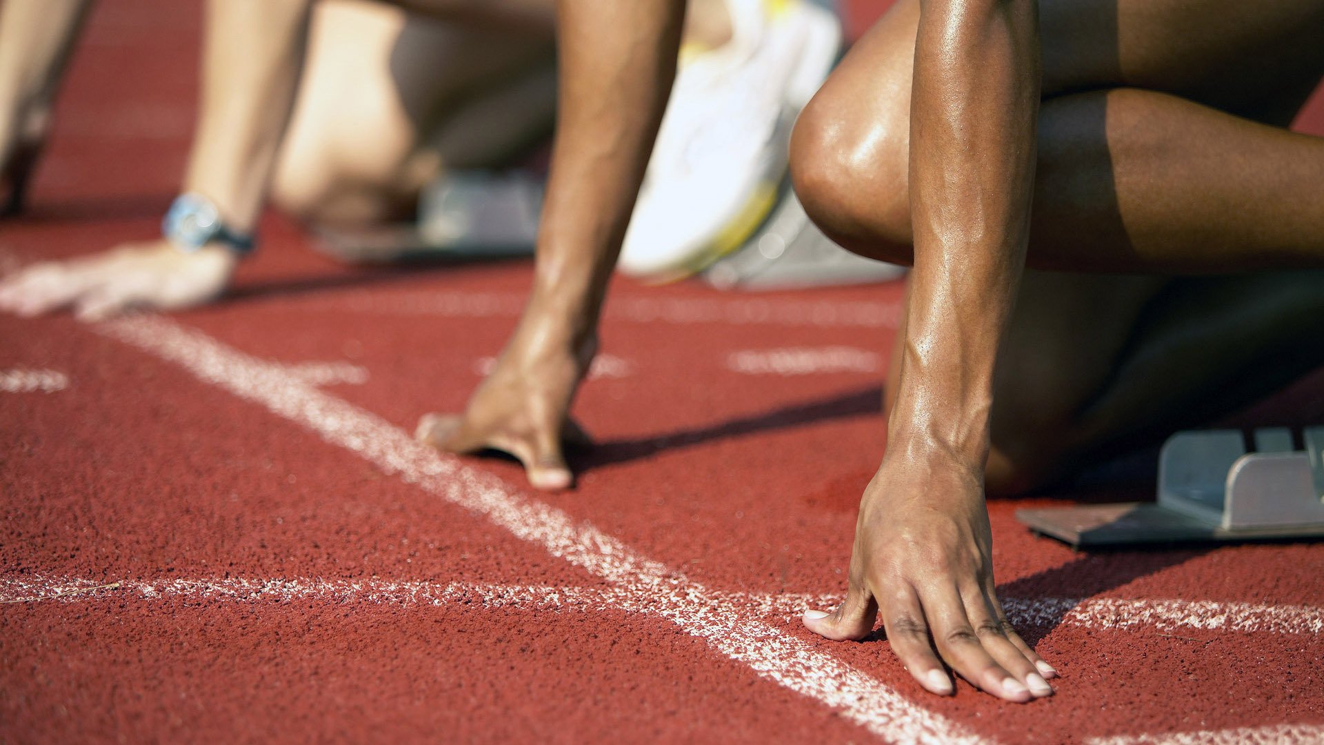 塔特在橄榄球冠军锦标赛中大放异彩,表现稳定可靠,橄榄球特勤组